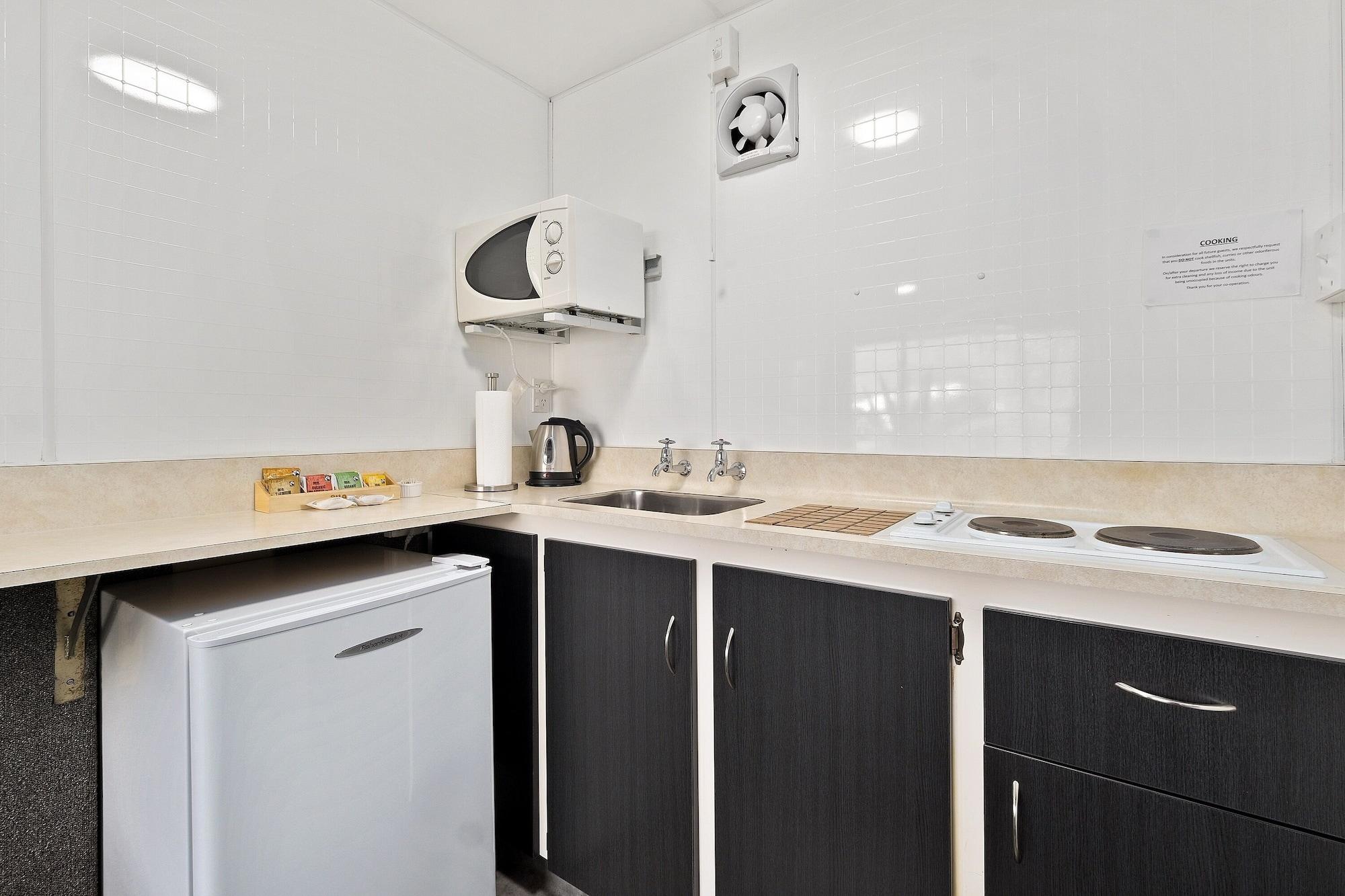 Central Gateway Motel Cromwell Extérieur photo